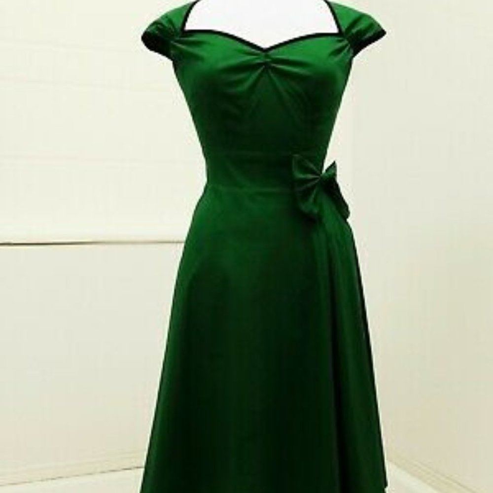 Queen of Holloway Vintage 1950's Dress